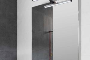 Aplique de baño LED Baho PULSAR 80 cm cromado luz fría 